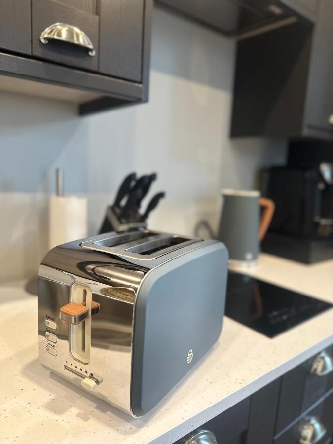 באונס-און-ווינדרמיר 1 West End Boutique Apartment מראה חיצוני תמונה